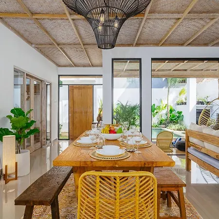 Villa Aarna - Tropical Chic Private Oasis In Seminyak Exterior photo